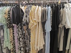 -唯品会(北京国瑞城店)