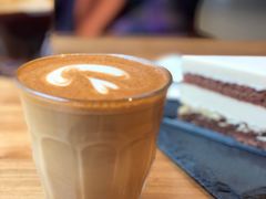 澳白-Punchline Coffee&Roaster(同济大学店)