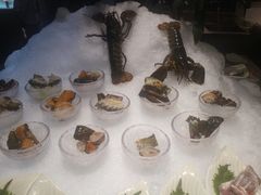 -半岛翡丽海鲜自助餐厅(观风亭店)
