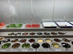自助调料区-海底捞火锅(漕宝路店)