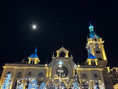 -东港音乐喷泉广场