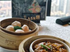 -景月阁空中食府(希尔顿酒店)