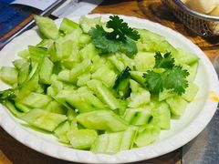 -山河屯铁锅炖·非遗东北菜(南山店)