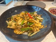 -半山腰·云南菜(侨福芳草地店)
