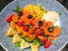 三文鱼色拉-杭州桐庐康莱德酒店西餐厅-舍