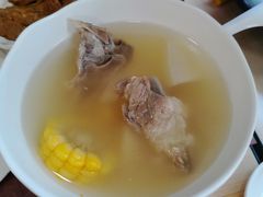 萝卜玉米大骨棒汤-四海游龙(大华店)