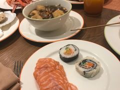 -松咖啡自助餐厅·松北香格里拉