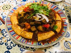 特色馕包肉-阿拉丁新疆风味餐厅·清真(罗廊巷店)