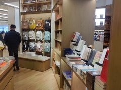 -阅·潮Readzone(珠海华发商都店)