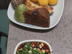 -金滏山烤肉·海鲜·火锅自助餐厅(襄阳万达店)