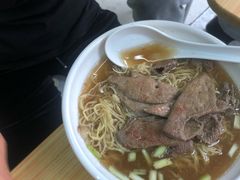-小梁哥云吞面(黄贝岭店)
