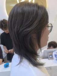 -虫二·专注健康烫染沙龙