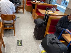大堂-南城香·饭香串香馄饨香(青年路店)