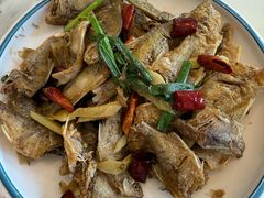 -品鲜村农家菜·阳澄湖大闸蟹(总店)