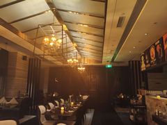 -卡佩罗意大利餐厅及酒吧Al Cappello Trattoria