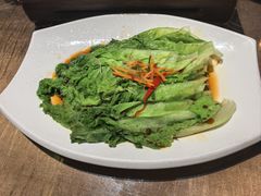 -东口码头·烧鸽子·鱼头泡饼·地方菜(金鹰悦城店)