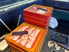 -牛武士寿喜烧·和牛火锅自助(全球首店)