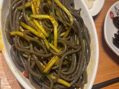 酸辣蕨根粉-鱼酷活鱼烤鱼(张江长泰店)