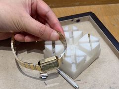 -亨吉利世界名表中心(砂之船奥莱店)