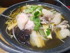 -小山城麻辣香锅(新邻生活广场店)