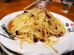 -都江堰石锅鱼