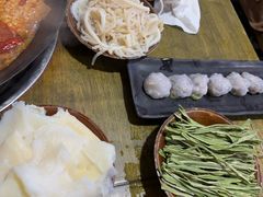 -黄潇洒老火锅(九眼桥宏济巷店)