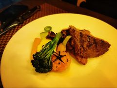 西冷牛排-Kathleen's Waitan 凯圣琳江景西餐厅(外滩店)