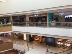 -英皇UA电影城(虹桥天地店)
