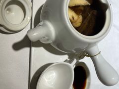 -尚一汤 广东炖汤(金桥国际店)