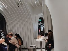 -喜茶(迪士尼小镇·平行宇宙店)