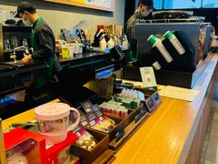 -星巴克(成都东站店)