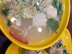 蟹粉生煎配鱼丸汤-小杨生煎(香港名都店)