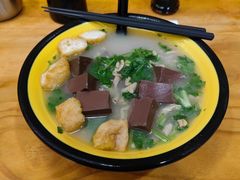 -龙咆汤包·手工现包小笼(拱北口岸店)