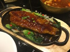 -东口码头·烧鸽子·鱼头泡饼·地方菜(金鹰悦城店)