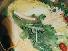 -荷花亭·湖北融合菜(中商广场店)