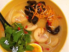 -谭仔米线(皇庭广场店)