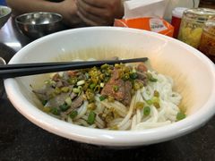 -丫丫桂林米粉(学府店)