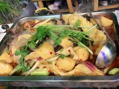 -后街佬·炭火鲜鱼杂(南城店)