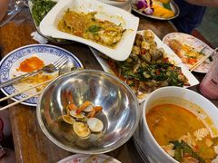 -Dang restaurant (patong phuket)