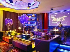 -宝岛甲壳虫KTV(蓝天路店)