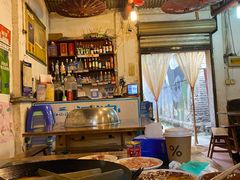 -苟味道老火锅(黄桷坪店)