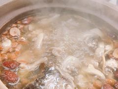 -威邵鸡煲(西华路总店)