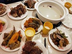 -泉福居酱骨头自助广场(南大街商业步行街店)