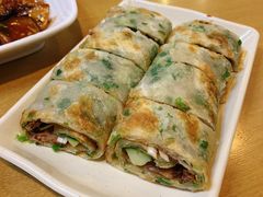 葱饼卷牛肉-台北楚楚园馅饼粥(虹桥南丰城店)