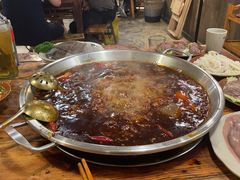 -黄潇洒老火锅(九眼桥宏济巷店)