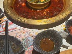 -哥老官重庆美蛙鱼头(西湖银泰十一哥店)