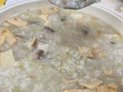 -官塘陈记鱼生·潮汕砂锅粥·牛肉火锅(潮枫路总店)