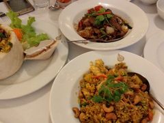 -Thai Pothong Restaurant