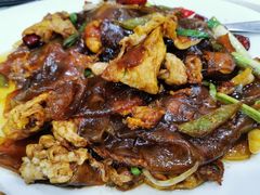 鸭蛋炒粉皮-鲁南老味·百年传承地域鲁菜(岔路街店)