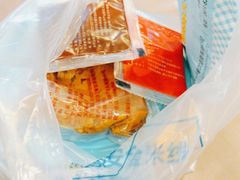 -灵芝妹子海鲜米线(瓦房店新玛特店)